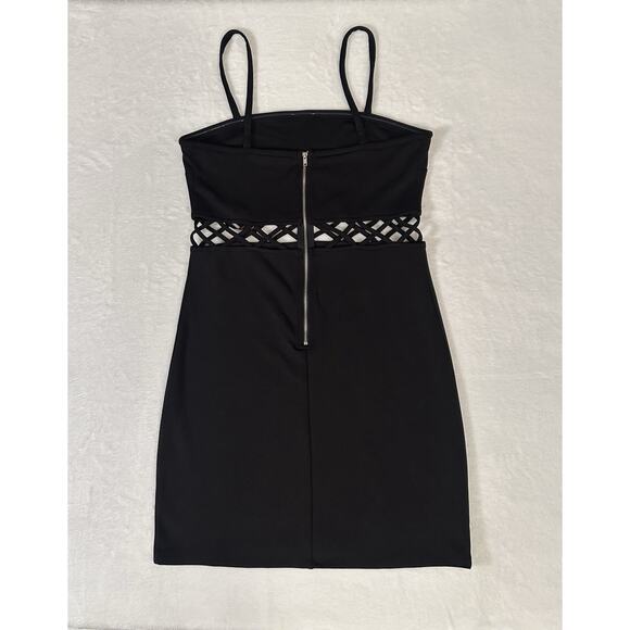 G By Guess Black Cut Out Mini Dress Size Medium Gothic Love Island Clubwear - Picture 2 of 5